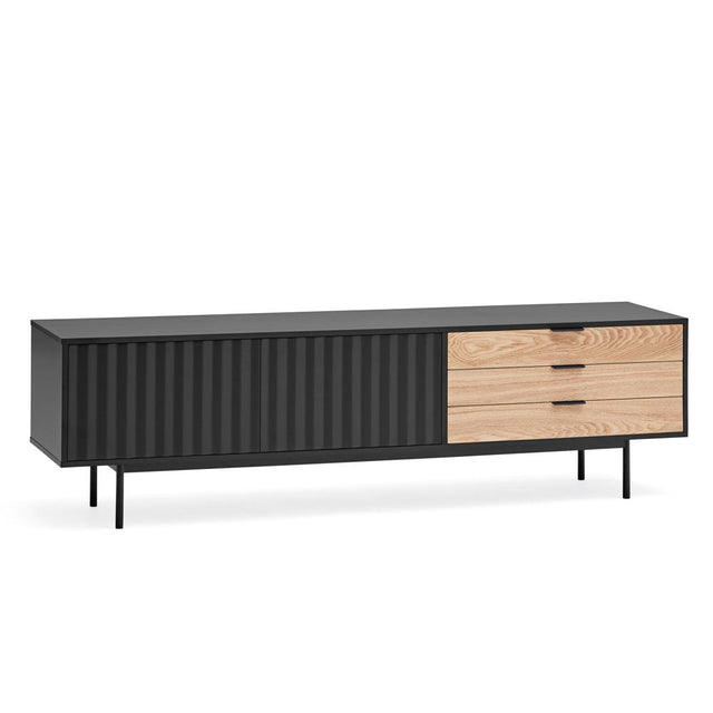 Mueble TV Sierra 140 en ambiente de estilo nórdico