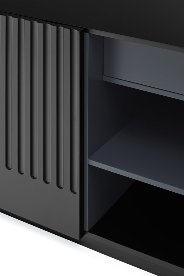 Aparador Doric 148 Negro con acabado negro en ambiente de estilo nórdico