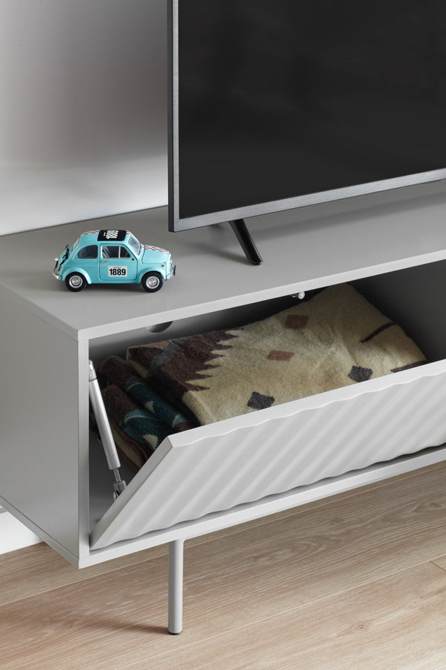 Mueble TV Sierra 140 en ambiente de estilo nórdico