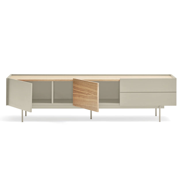 Mueble TV Otto 180 Teja con acabado teja en ambiente de estilo nórdico