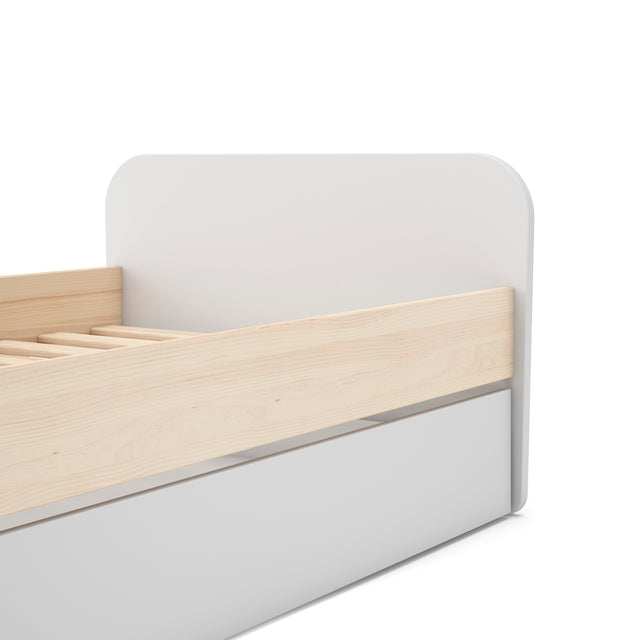 Cama Infantil Nido Andrea 205 Blanca con acabado blanco en ambiente de estilo nórdico