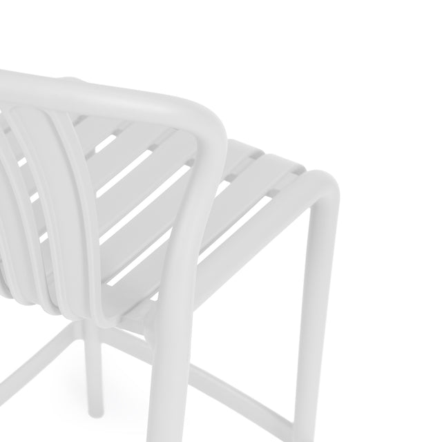 Taburete Bajo Bastian Blanco | detalle de acabado | Somcasa Vlc | 00SL124802 | imagen 5