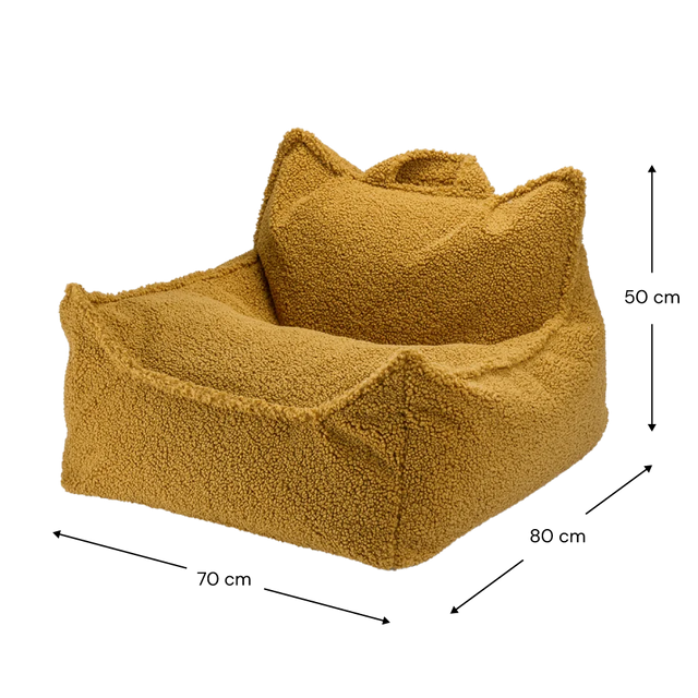 Silla Puf Infantil Silla de Borreguillo Marrón en ambiente de estilo nórdico